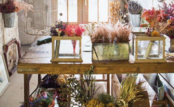 /Magazine/2021/May/08-05-2021_TK easy ways to bring the outside in this summer (1).jpg